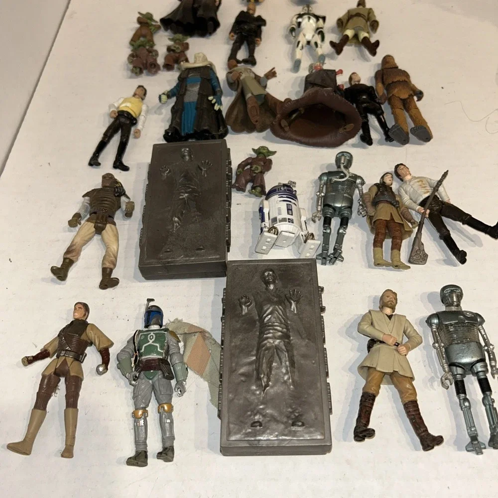 Star Wars Action Figure Lot Of 26‎ Leia Han Luke R2D2 Chewbacca C4